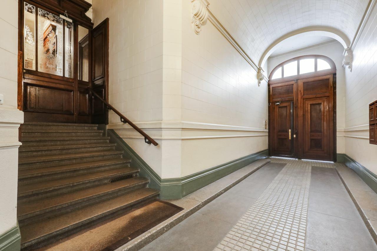 Bureau Lyon 270m² Location bureau Lyon Rhône OLBUR2206442 1
